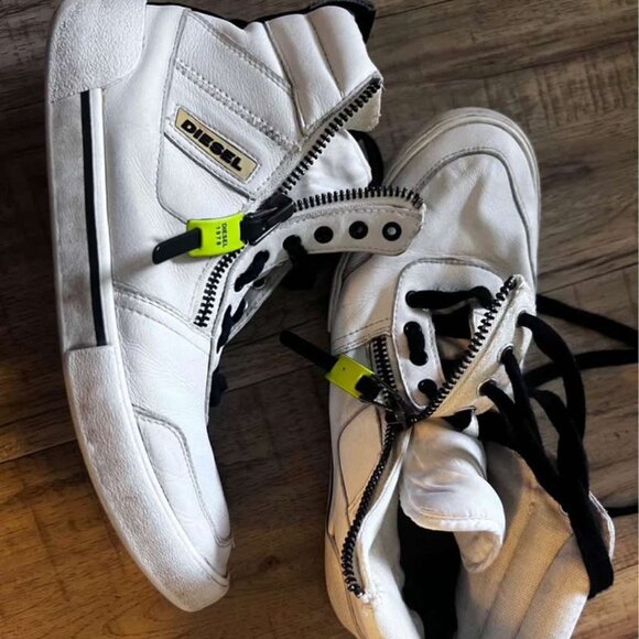 Diesel zipper style shoes - Picture 1 of 6